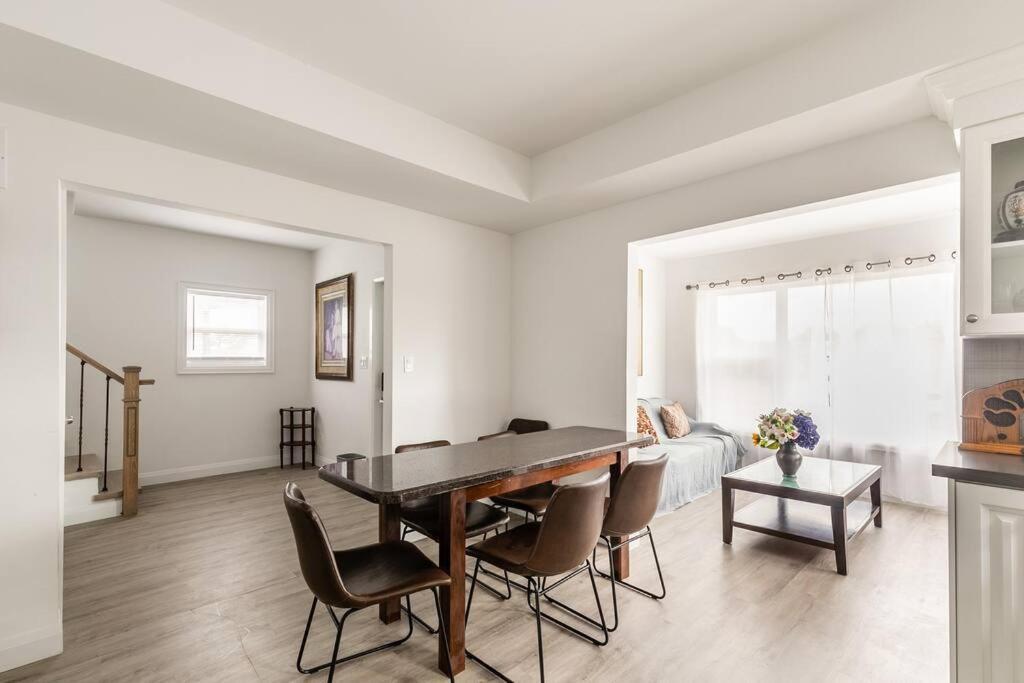 Modern House Newly Furnished 3 Mins Drive To Fall Niagara Falls Esterno foto